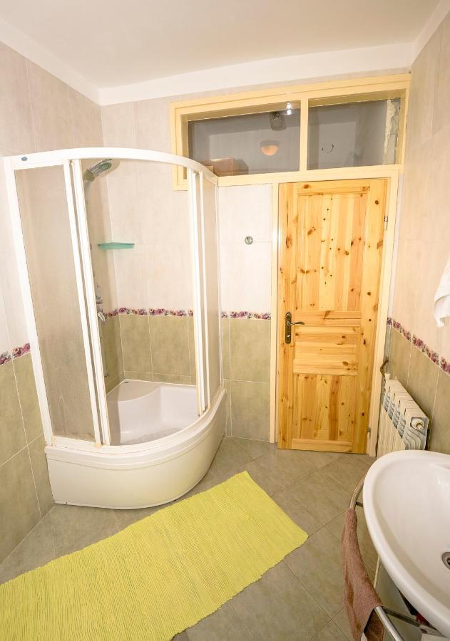 Guest House Ab Adria Home ロヴィニ エクステリア 写真
