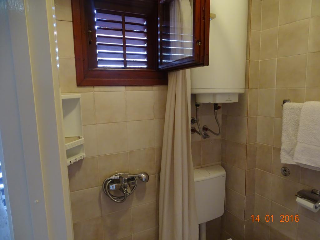 Guest House Ab Adria Home ロヴィニ 部屋 写真