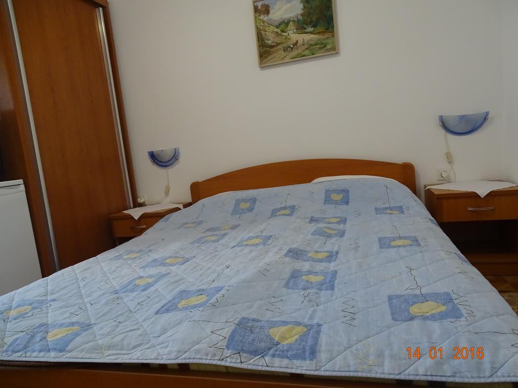 Guest House Ab Adria Home ロヴィニ 部屋 写真